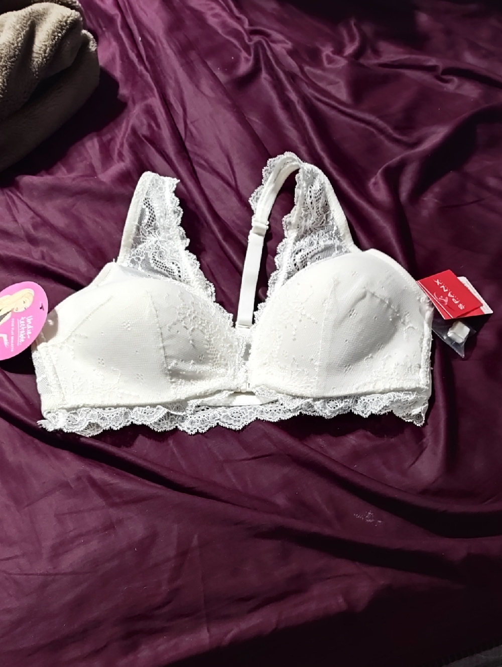 SPANX White Lace Trim Wireless Bralette